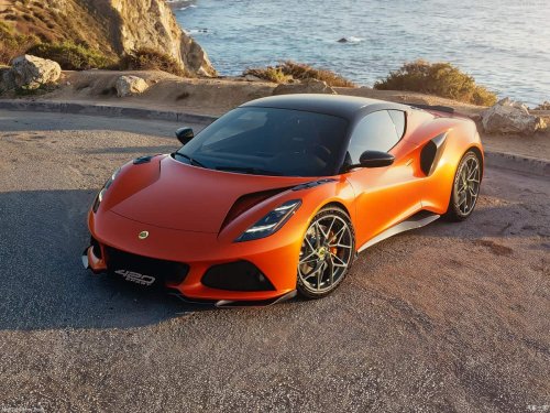 Lotus, Lotus Emira 420 Sport debuts with performance upgrades and weight reduction