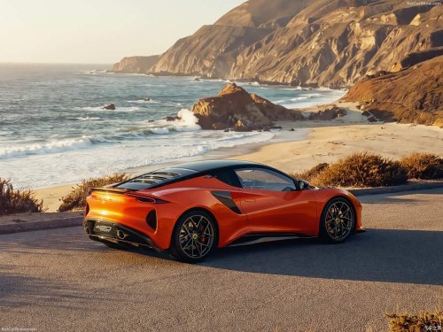 Lotus Emira 420 Sport debuts with performance upgrades and weight reduction
