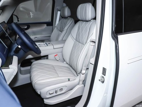 Leapmotor’s first MPV D99 interior debuts at 2026 Greater Bay Area International Auto Show