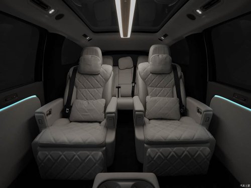 Li Auto launches second-gen Mega in China at 75,000 USD