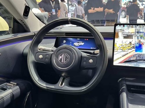 MG, PHEV, MG 07 officially launched in China with both PHEV and EV versions, starting from 16,000 USD