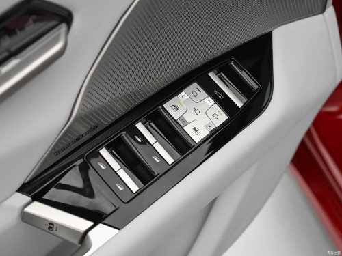 BMW opens pre-sales for China-exclusive long-wheelbase iX3 starting at 39,700 USD