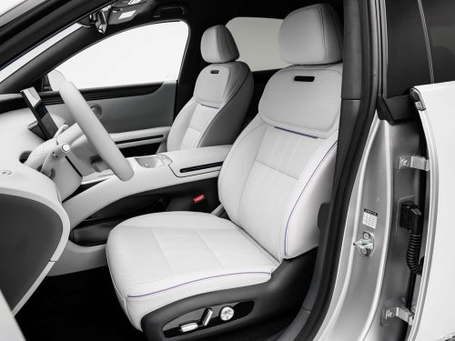 Xpeng, SUV, Xpeng Mona L03 SUV with in-house chip opens pre-sale in China, Starting at 21,100 USD