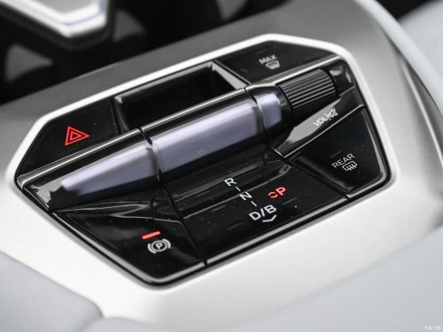 BMW, BMW iX3, BMW opens pre-sales for China-exclusive long-wheelbase iX3 starting at 39,700 USD