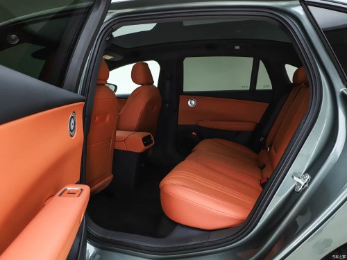 FAW’s Hongqi Tiangong 07 opens pre-sales in China: 800 V architecture, starting from 25,000 USD