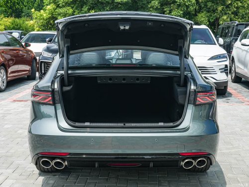 Chery launches 2027 Arrizo 8 Pro featuring Falcon 500 driving assistance
