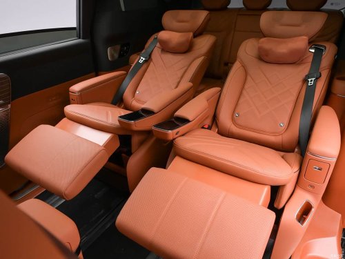 Voyah Dream 9 flagship MPV with 701 km range set to launch on September 22