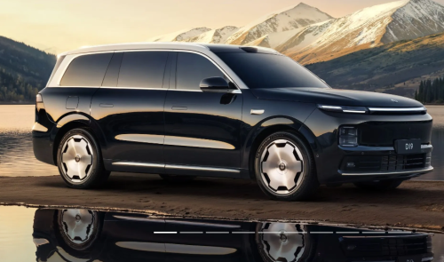 Leapmotor launches D19 flagship SUV to push into premium segment