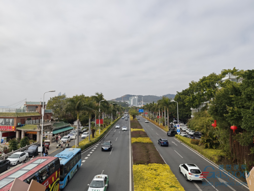 China's auto market posts slight YoY drop in May 2026 sales & output, but exports boast robust surge