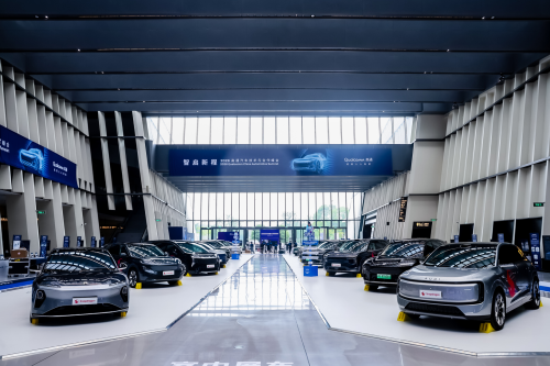 Tina's Talk | The Automotive Chip Battle Is No Longer About TOPS — It Is About Control