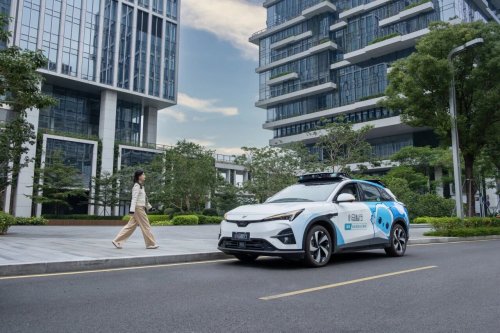 Pony.ai, Robotaxi, Pony.ai taps JD Auto Service to build nationwide Robotaxi maintenance network