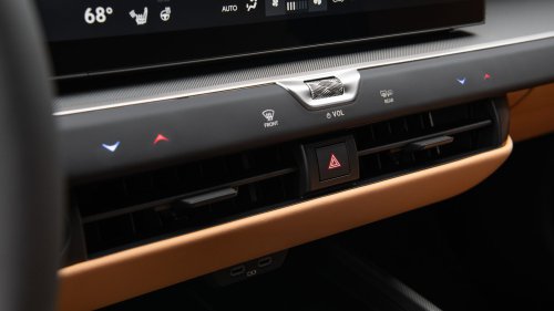 2026 Lexus ES350h First Drive: Better Tech, Better Ride, Same Relaxed Personality