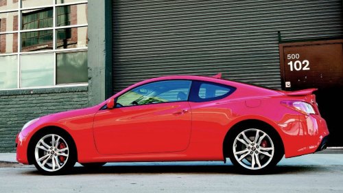 Hyundai, Genesis, 2010 Hyundai Genesis Coupe 3.8 Track First Test Flashback