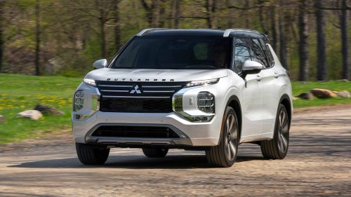2026 Mitsubishi Outlander SEL First Test: New Engine, Same Old Story