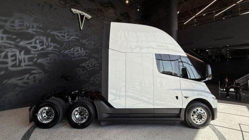 HMD Trucking Built a 700-Truck Diesel Fleet. Now It’s Buying 50 Tesla Semi Trucks.