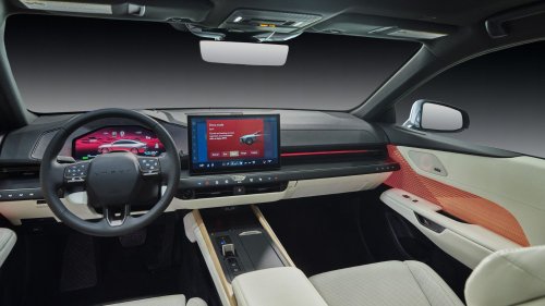 Lexus Chooses 2026 ES to Debut New Infotainment System