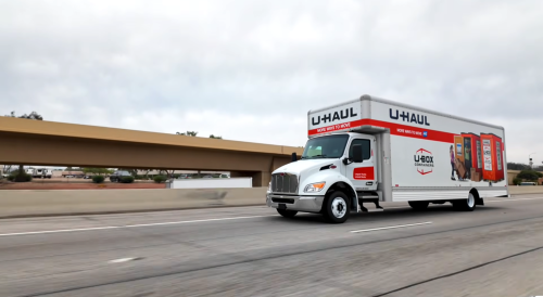 U-Haul's 29-Foot Box Truck Lets You Live Your Peterbilt Fantasy