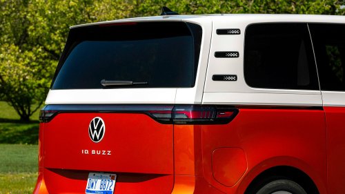 2025 Volkswagen ID Buzz Long-Term Test Arrival: Range, Charging, and Real-World Review