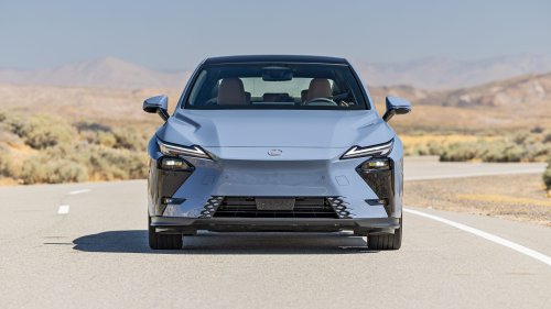 2026 Lexus ES350e EV First Test: A Commuting All-Star Luxury Sedan