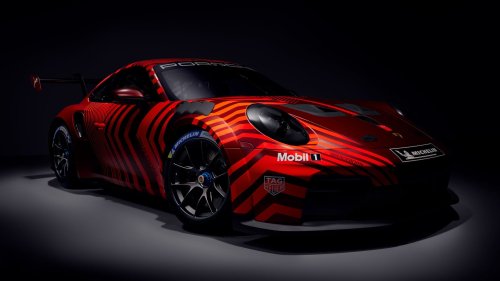 Porsche’s New 911 Challenge Is the Cheapest GT3-Based Race Car, and It’ll Also Be Available as a Track-Day Toy