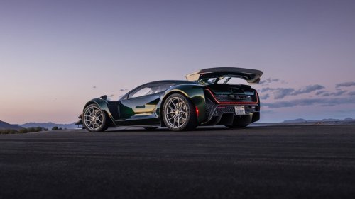 Czinger, Goin’ Nuclear: We Tested the 1,250-HP, $2.4-Million 2026 Czinger 21C and Set a Record