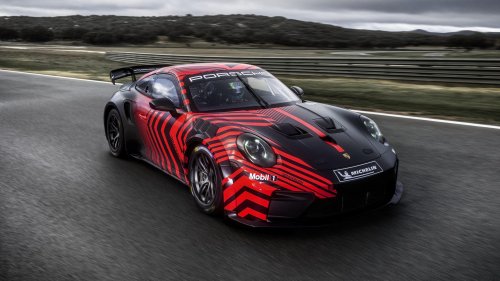 Porsche’s New 911 Challenge Is the Cheapest GT3-Based Race Car, and It’ll Also Be Available as a Track-Day Toy