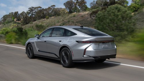 2026 Lexus ES350h First Drive: Better Tech, Better Ride, Same Relaxed Personality