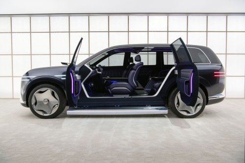 Genesis Confirms That the Upcoming GV90 Will Have Coach Doors