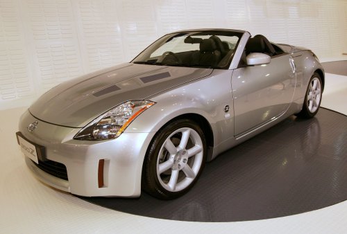 85-Year-Old Man Arrested for Allegedly Street-Racing His Nissan 350Z at 110 MPH