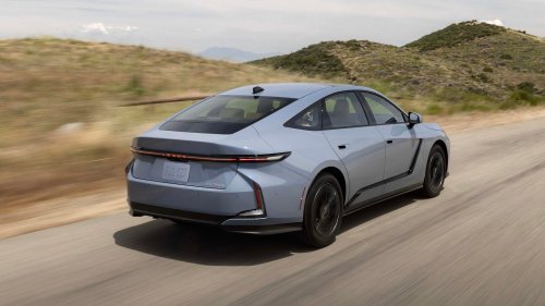 2026 Lexus ES350h First Drive: Better Tech, Better Ride, Same Relaxed Personality