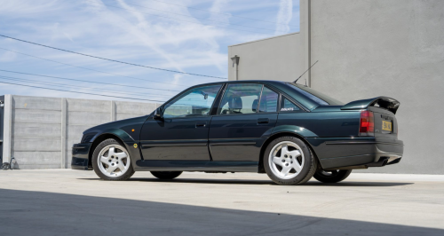 This Lotus Carlton on BaT Would Make the Ultimate Getaway Car