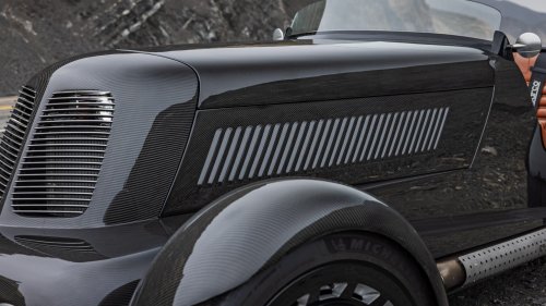 SP40 Restomod Speedster First Drive: A Modern Marvel With Vintage Style