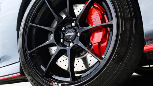 Driven: Nissan Finally Sticks the Z NISMO’s Landing, With a Manual Transmission