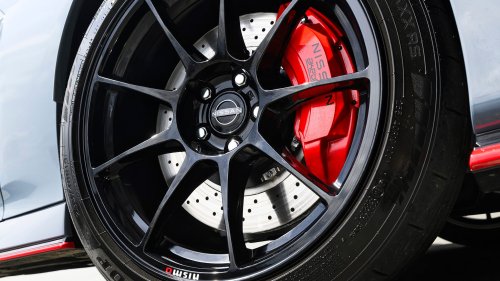 Driven: Nissan Finally Sticks the Z NISMO’s Landing, With a Manual Transmission