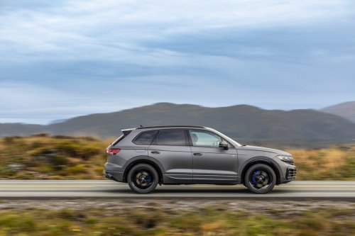 SUV, VW Is Mulling a New Flagship SUV for a More Affluent Buyer