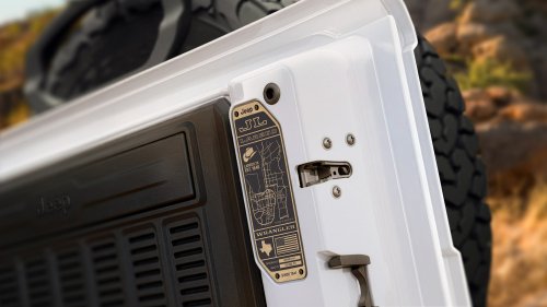 Jeep, Jeep Wrangler, Jeep's Cowboy Wrangler Returns in Special-Edition Laredo Release