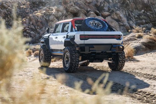 GMC, Hummer, SUV, GMC Hummer X Pickup and SUV Concepts Eye the Mid-Size Off-Road Space
