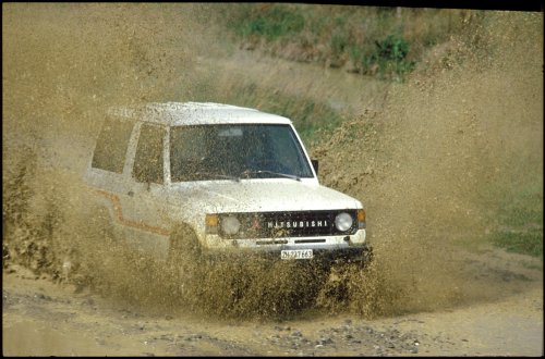 Mitsubishi Reportedly Teases North American Dealers With Potential Montero Revival