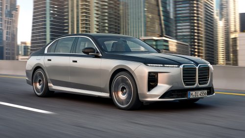 This Is the 2027 BMW 7 Series: Even More Screens, New Tech, and the Same Presence