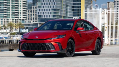 Toyota, Toyota Camry, 2026 Toyota Camry Pricing and MPG: Which Trim Offers the Best Value?