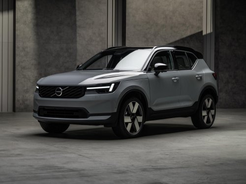 2028 Volvo XC40’s Newest Nip and Tuck Is an Exercise in Subtlety