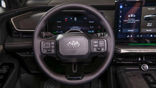Toyota, Toyota Highlander, Toyota Grand Highlander vs. the New Highlander EV: What’s the Difference?