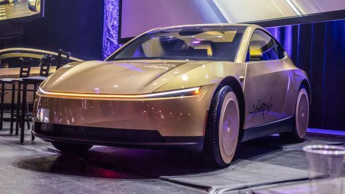 Tesla Cybercab First Look: No Steering Wheel! No Brake Pedal! No Problem?