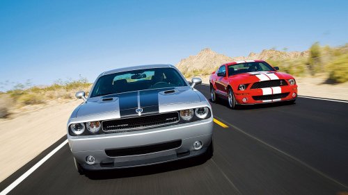 Dodge, Dodge Challenger, Ford, 2008 Dodge Challenger SRT8 vs. Ford Shelby GT500 Comparison Test