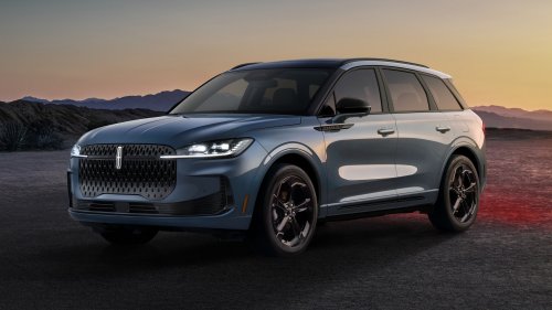 2027 Lincoln Corsair Hybrid First Look: Back From the Dead Already?