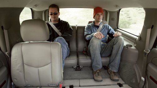 2004 Dodge Durango vs. Chevy Tahoe, Toyota Sequoia, Ford Expedition, and Nissan Pathfinder Armada Comparison Test