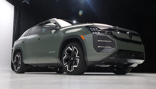 2027 Volkswagen Atlas Cross Sport First Look: More Power, More Premium, More Style