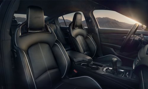 Cadillac, 2026 Cadillac CT5-V Blackwing F1 Collector Series Packs 685 HP