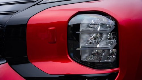 2026 Mitsubishi Outlander Plug-In Hybrid First Drive: Better Choice