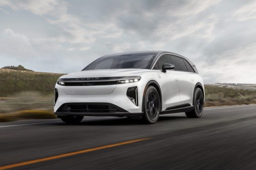 Lucid Gravity GT-S Brings Back Dream Edition’s 1070 Horsepower, Adds Handling Features
